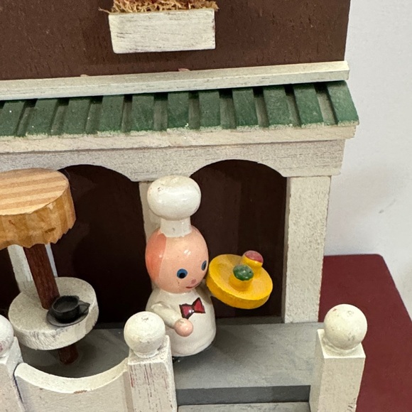 Vintage handmade Charming Wooden Post Office and Cafe Model - Picture 5 of 11